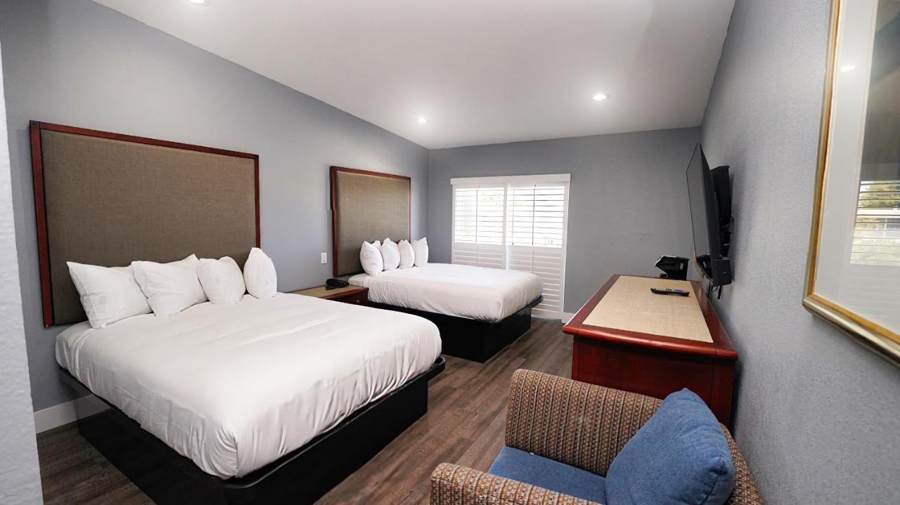 Seaside Inn & Suites Санта-Круз Екстер'єр фото